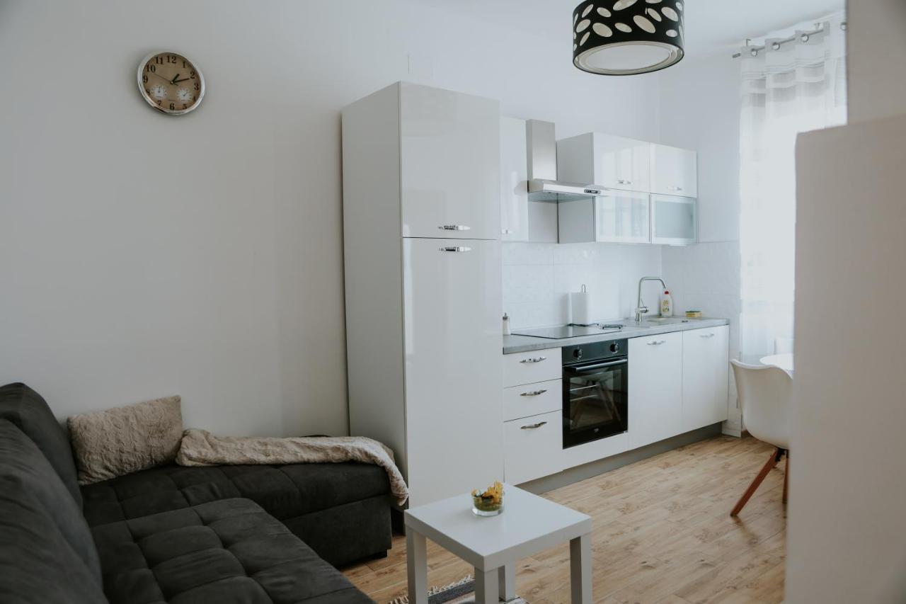 Apartman Nikola Gospić Eksteriør billede
